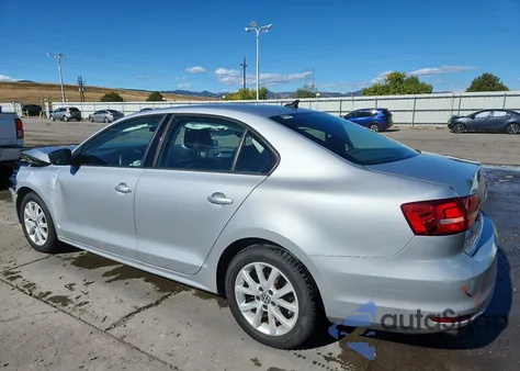 2015 Volkswagen Jetta Se z USA, uszkodzony, nr VIN 3VWD17AJ5FM287269
